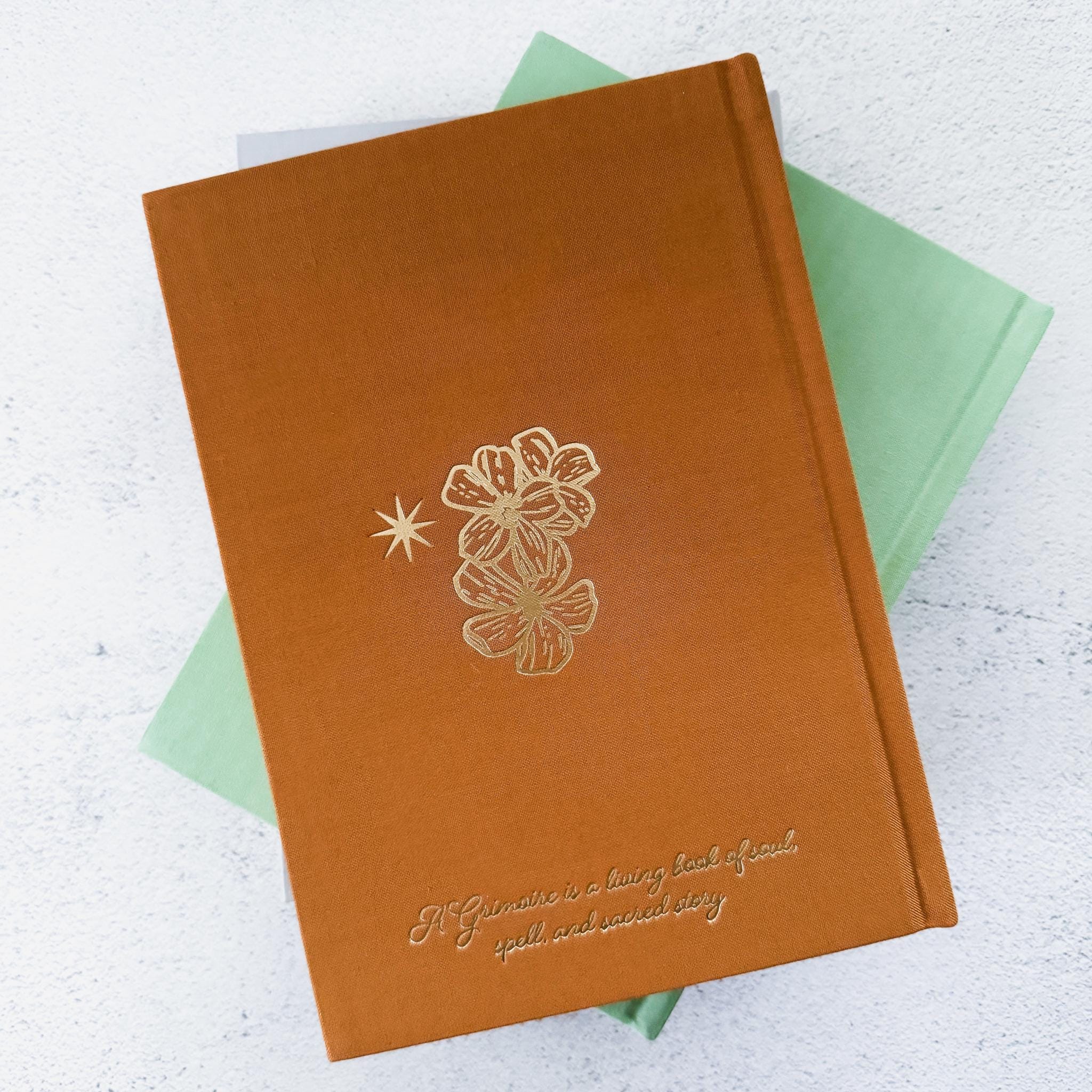 GRIMOIRE JOURNAL | Grimoire Companion Journal - Resource Divination Journal