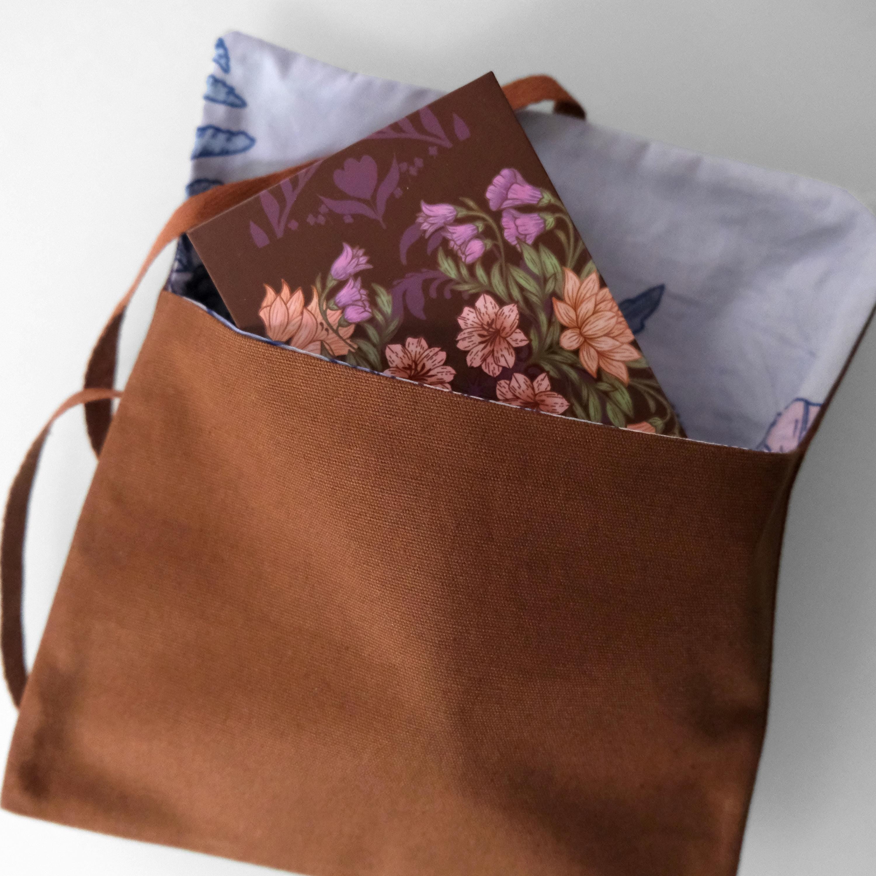 REVERSABLE ENVELOPE POUCH | Blue Bramble Cotton Canvas Everyday Pouch Accessory