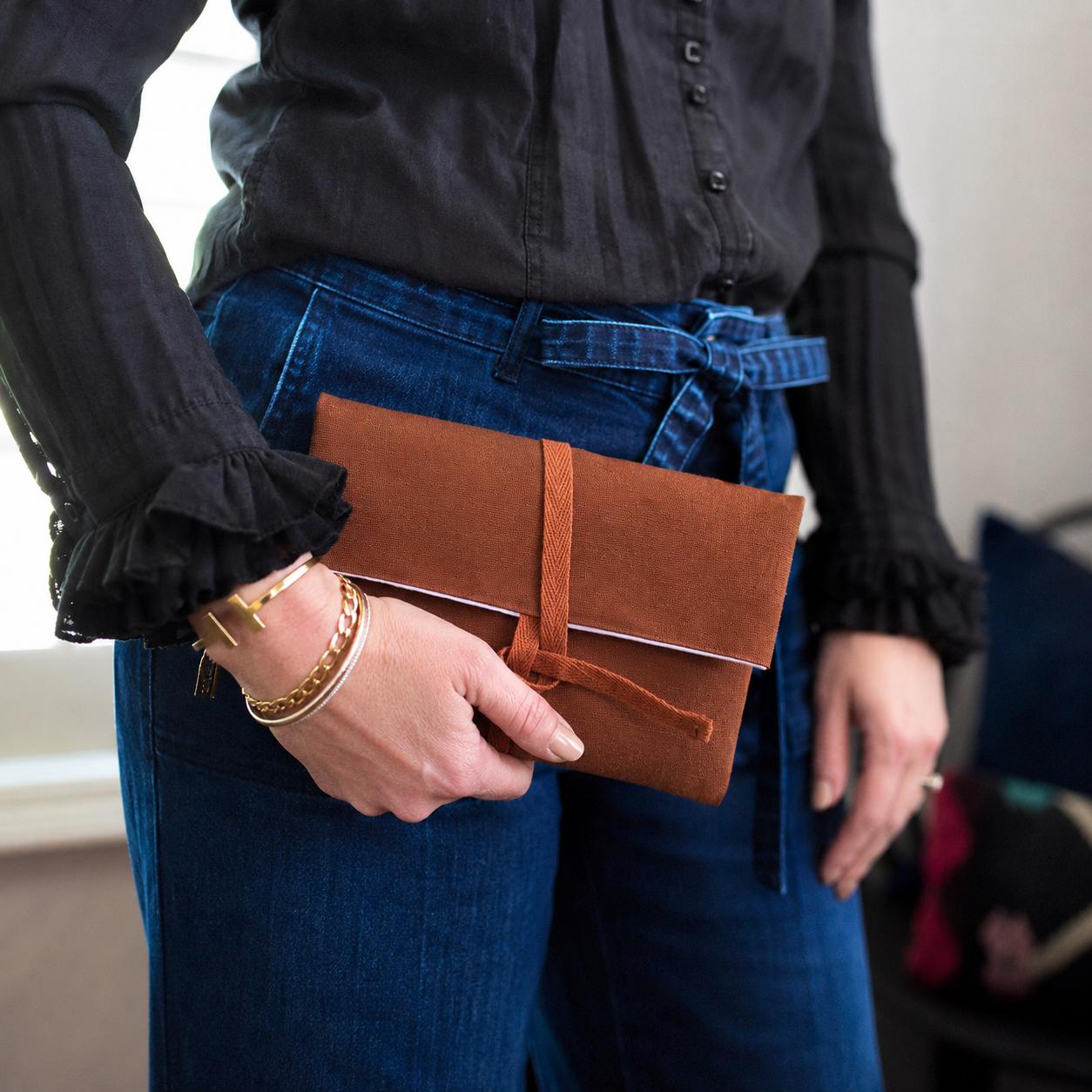 REVERSABLE ENVELOPE POUCH | Blue Bramble Cotton Canvas Everyday Pouch Accessory