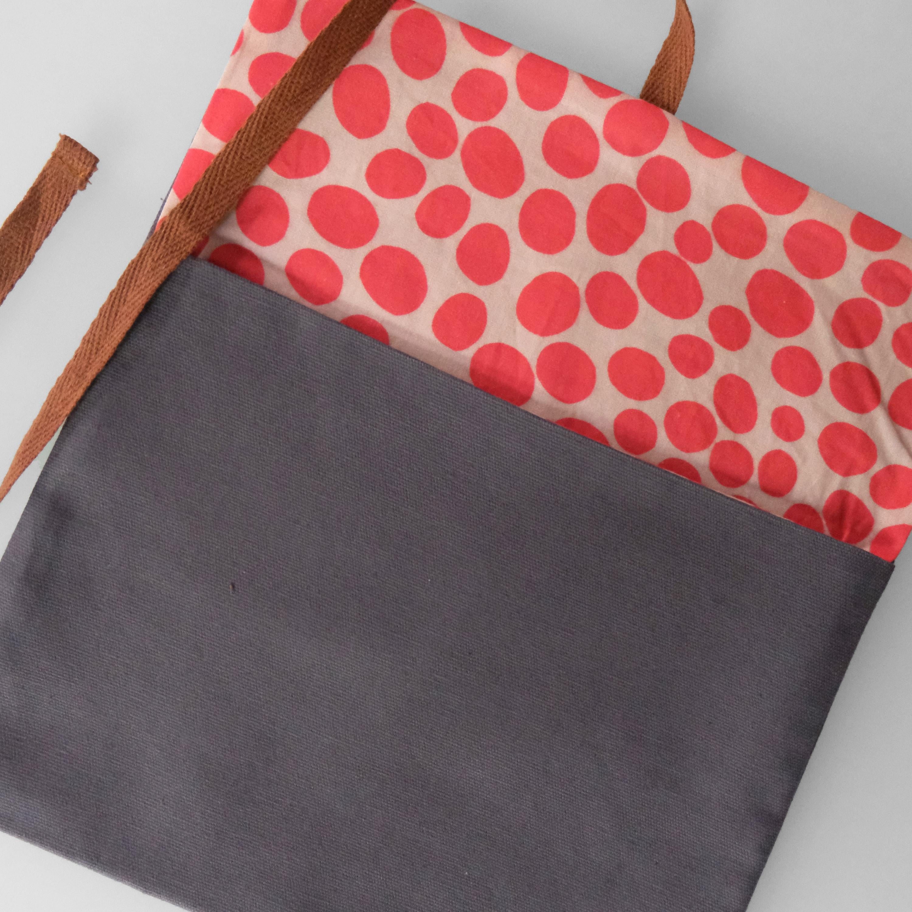 REVERSABLE ENVELOPE POUCH | Ember Dot Cotton Canvas Everyday Pouch Accessory