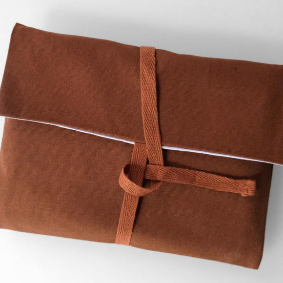 REVERSABLE ENVELOPE POUCH | Blue Bramble Cotton Canvas Everyday Pouch Accessory